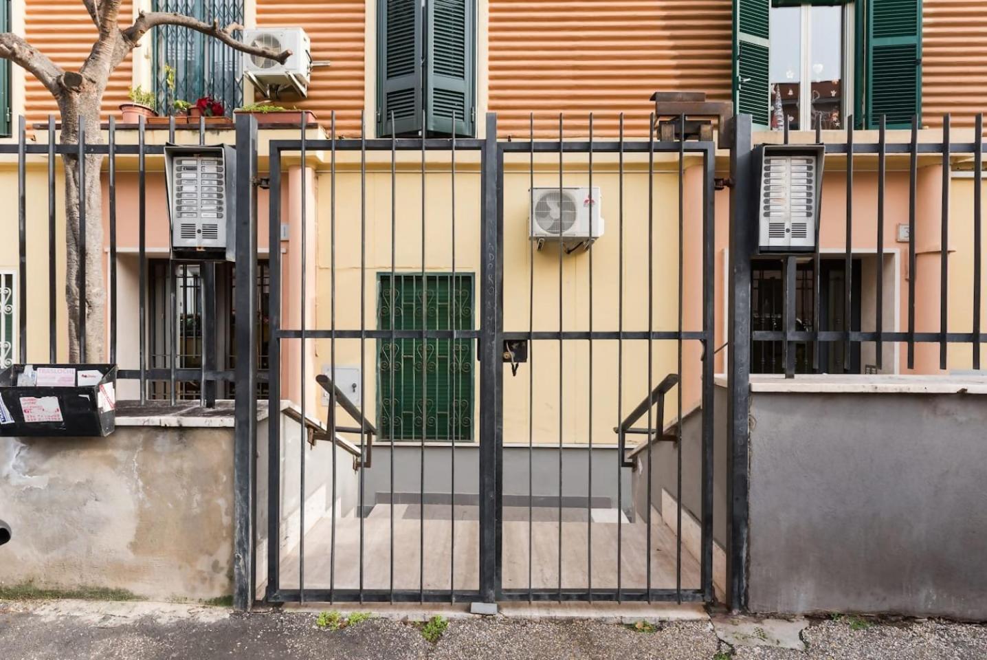 New Suite Amelie Rome Exterior photo